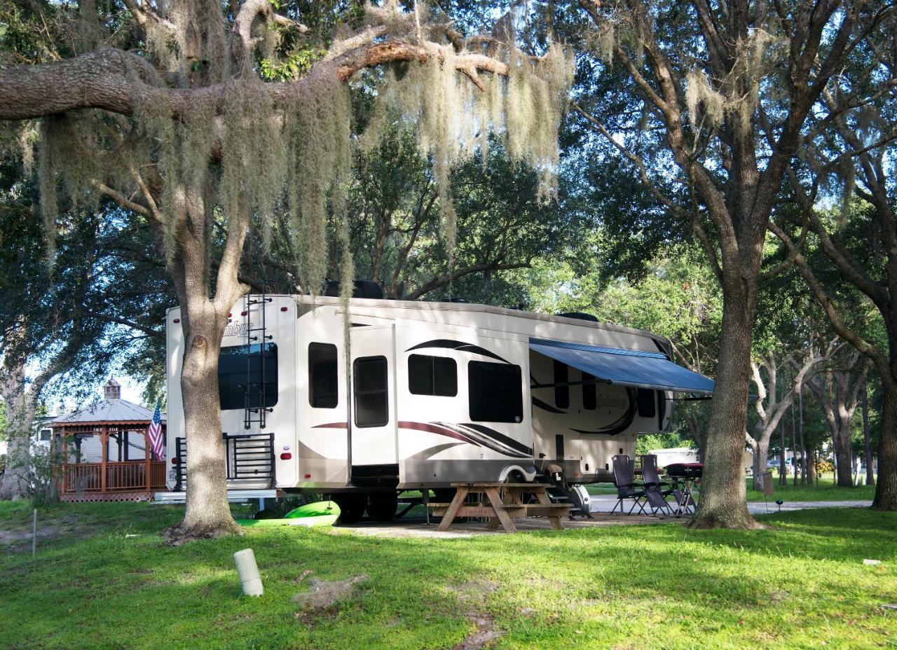 Camp Mack Lodge, Marina & Rv Resort Lake Wales