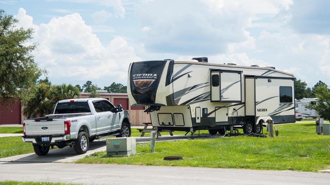 Camp Mack Lodge, Marina & Rv Resort Lake Wales